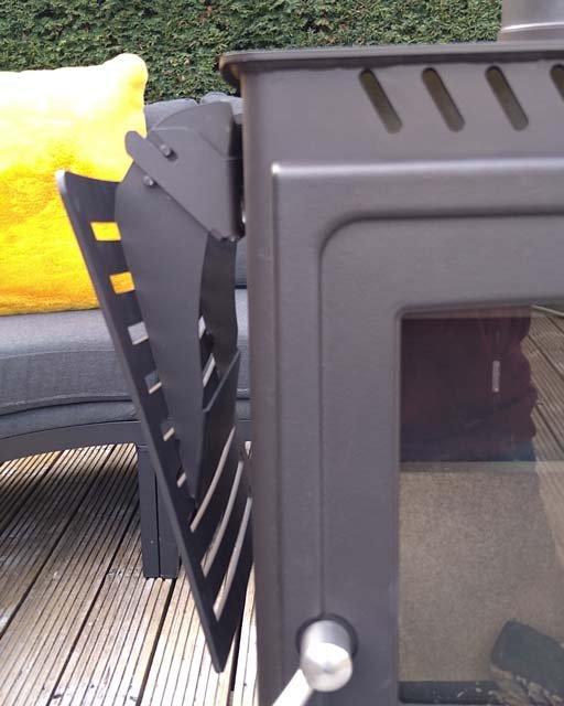 Arada Gardener Outdoor Wood Burning Stove Heater,Flue Pipe, Pizza Oven Stone & Side Tables