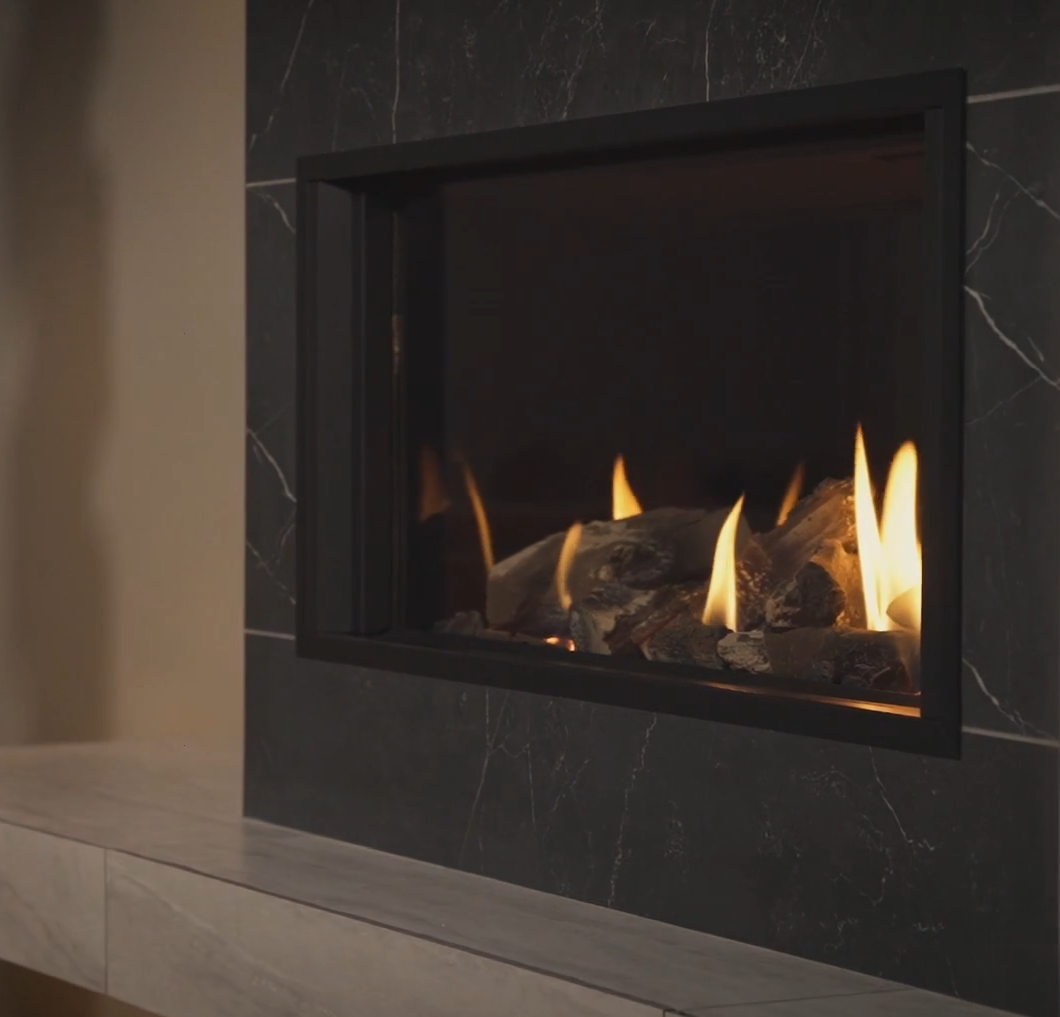 Gazco Onyx Avanti 85-2 Conventional Flue Log Effect Gas Fire with Expression Frame