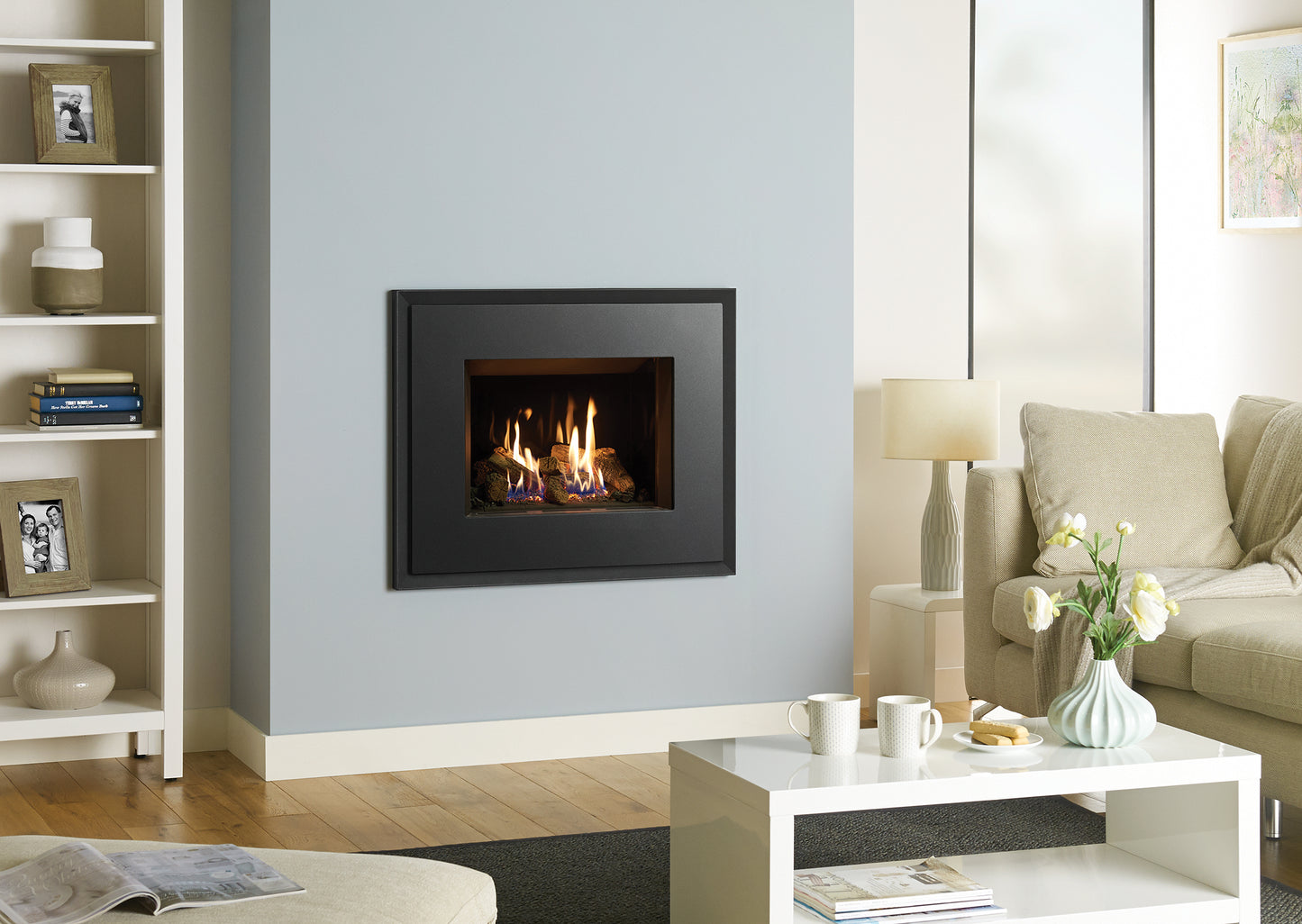 Gazco Riva2 500 Balanced Flue Log Effect Gas Fire with Evoke Steel Frame
