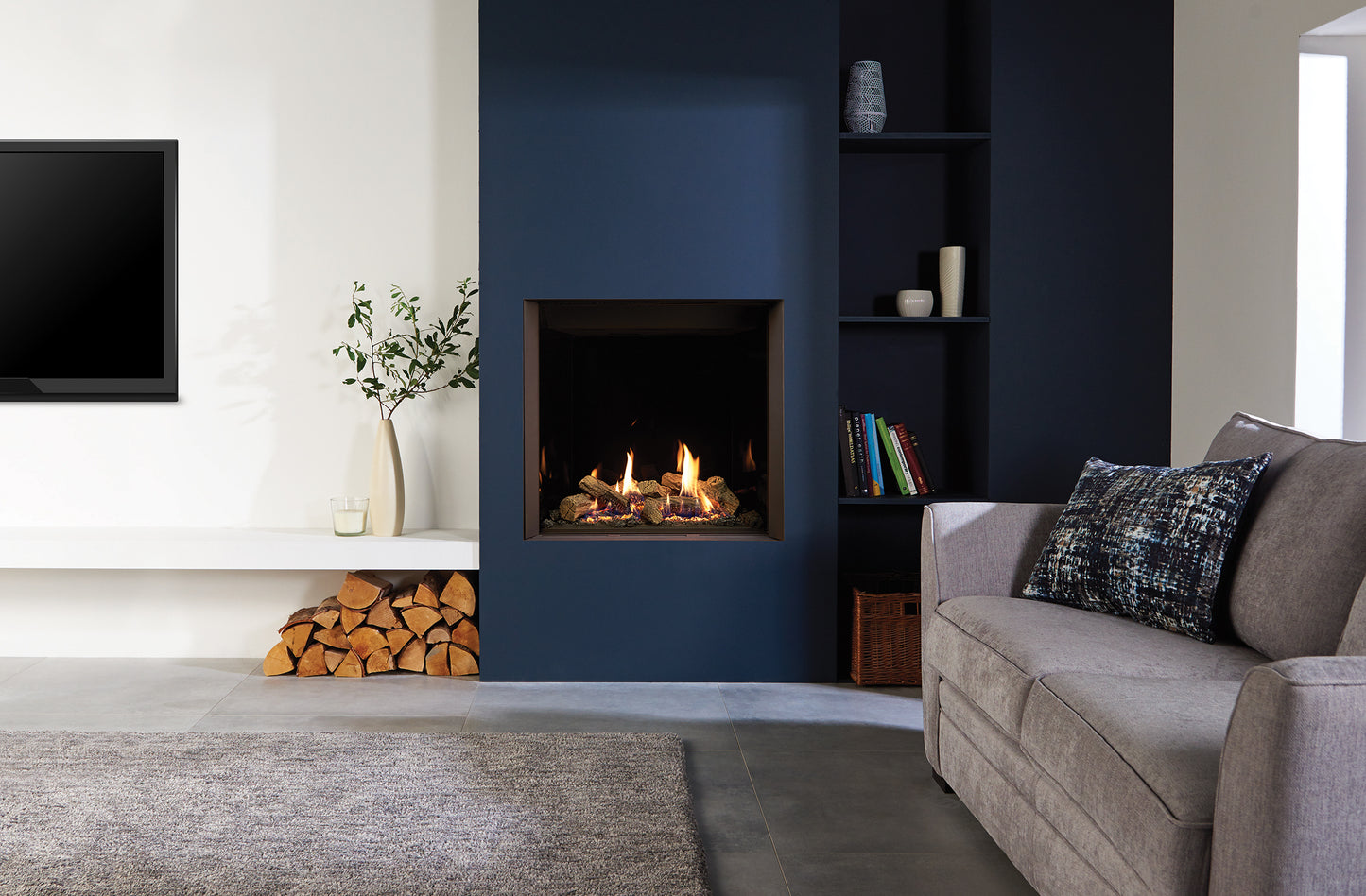 Gazco Riva2 600HL Conventional Flue Log Effect Gas Fire with Edge Frame
