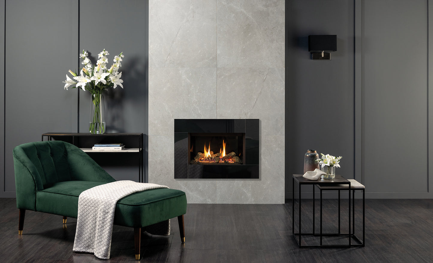Gazco Riva2 600 Conventional Flue Log Effect Gas Fire with Icon XS Glass Frame