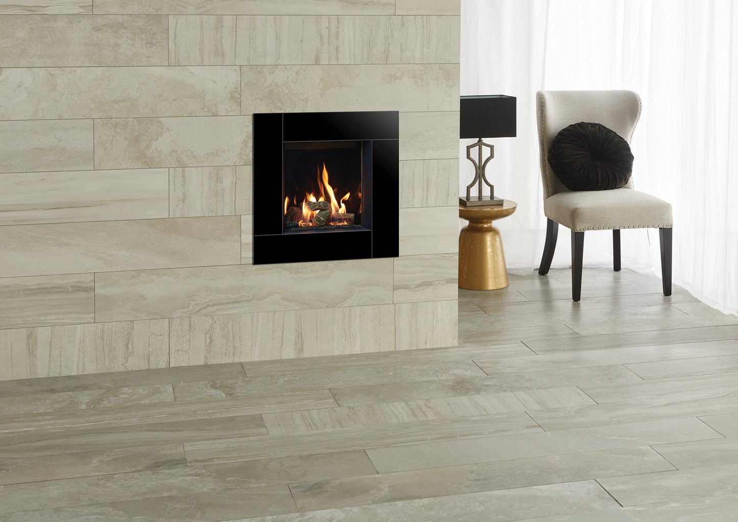 Gazco Riva2 400 Conventional Flue Gas Fire with Icon XS Black Glass Frame
