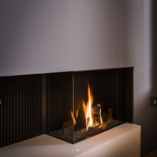 Trimline TL83-2L Left Hand Corner Gas Fire Balanced Flue ,Burning Logs ,Black Glass Liners.