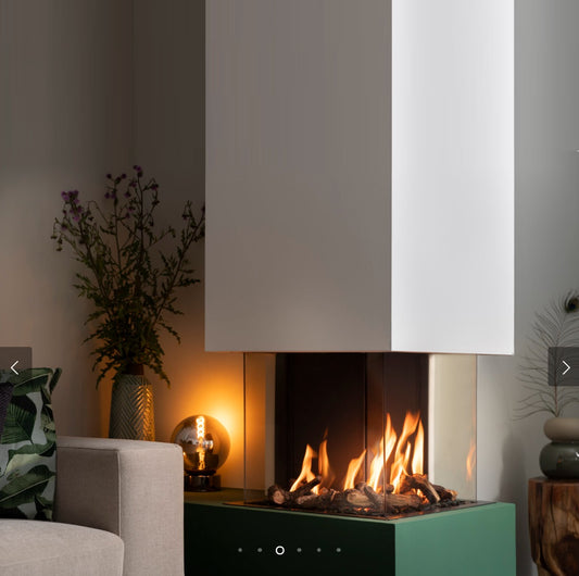 Trimline TL2050-4 On The Corner 4 Sided Gas Fire Balanced Flue,Flat Bed Logs ,Antracite Liners.
